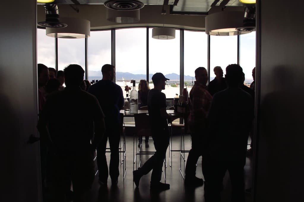 zappos-employee-one-year-anniversary-party