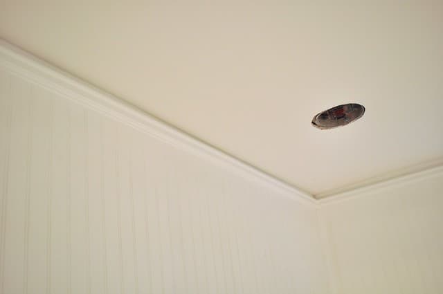 2012-02-29 Bathroom trim 05