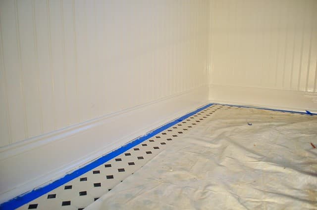 2012-02-29 Bathroom trim 01