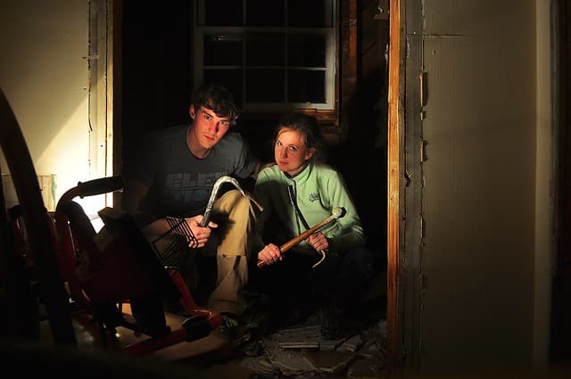 2012-02-04 Bathroom demolition 32