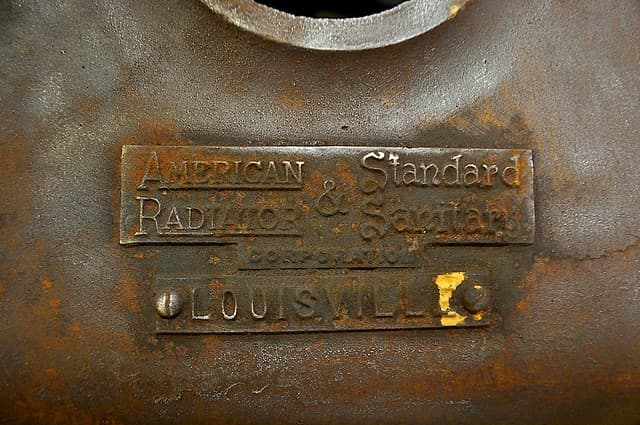 2012-01-20 Bathroom sink strip and prep 02