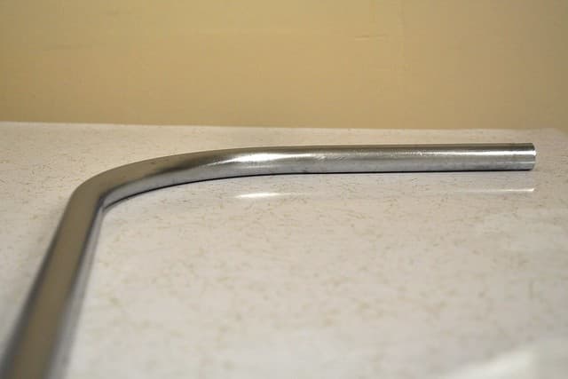 2012-01-13 Clawfoot bathtub strip and prep 04