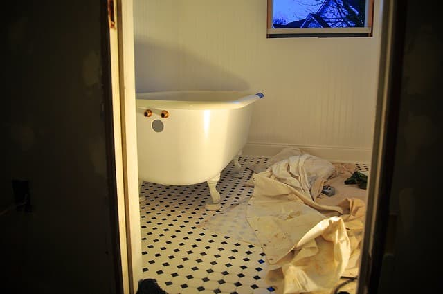 2012-02-29 Bathroom fixtures 01