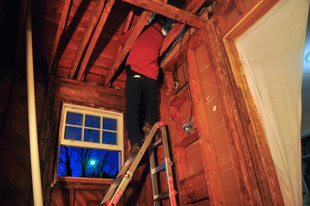 2012-02-06 Bathroom plumbing 04