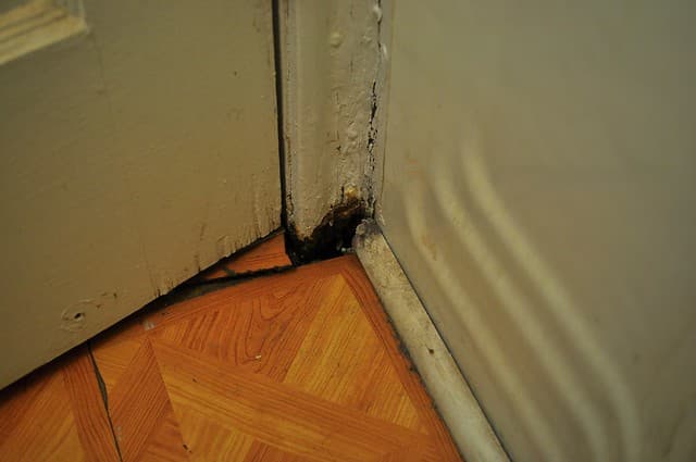 2012-01-29 Bathroom remodel before 10