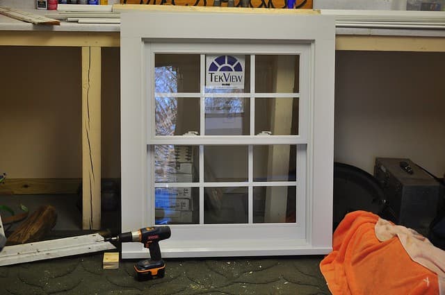 2012-02-22 Bathroom window 06